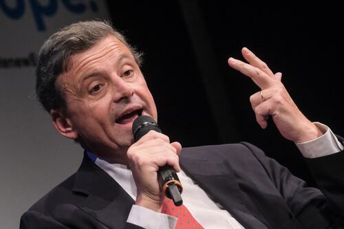 Incidente Roma, il tweet di Calenda su YouTube scatena i social: "Questa è libertà?"