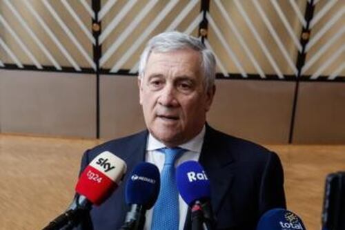 Referendum, Tajani: "Con il Sì cambiamo l'ordinamento giudiziario voluto dal fascismo"
