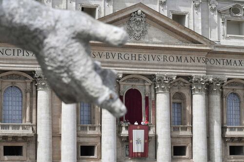 Papa Francesco, inizia il periodo di "sede vacante". A chi spetta la guida della Chiesa