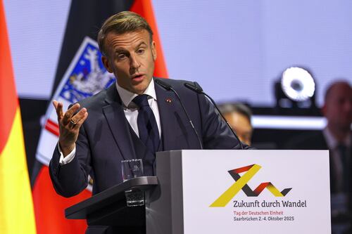 Spread, la Francia come l'Italia. Adesso il malato del vecchio continente è Parigi