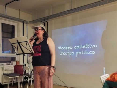 Rachele Borghi, la prof italiana che infiamma la Sorbona. “Relazione criminale con l’università”