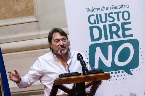 Ranucci abbandonato dall’Anm: ieri gli applausi scroscianti, oggi il silenzio totale