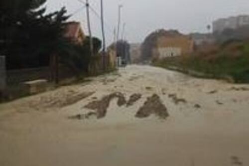 Maltempo: bomba d'acqua a Sciacca. Allerta rossa per Sicilia e Calabria