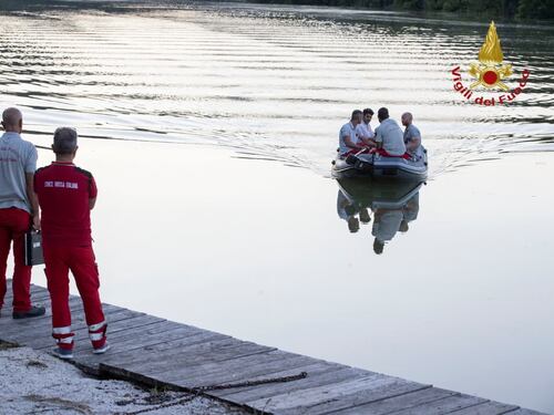 Elicottero caduto nel Tevere, morto ex pilota Alitalia e una donna