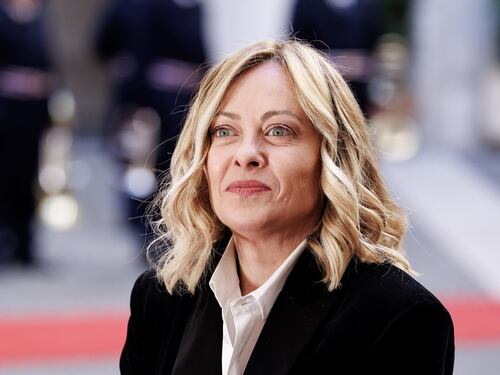 Sondaggio Dire-Tecnè, per FdI e Meloni solo conferme. FI sopra l'11%, Pd e Schlein in caduta libera