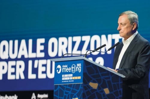 Draghi, il monito: "Ue solo spettatrice, ora torni protagonista"