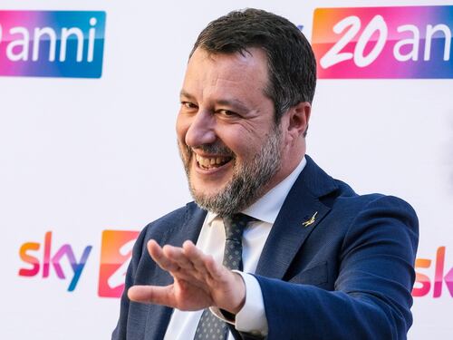 Sondaggio Ixè, un crollo rovinoso a sinistra e il balzo della Lega