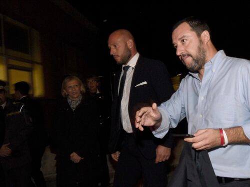 Ultrà, Salvini: "Sì alle trasferte e nessuno stop a partite per cori razzisti"