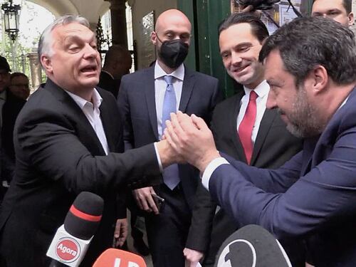 Ue, la Lega va nel gruppo di Orban. La mossa di Salvini per contare