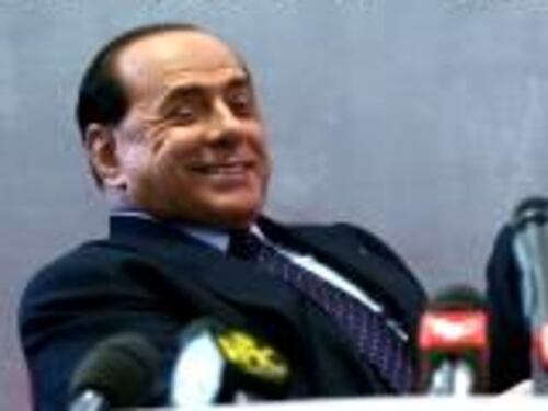 Statuto Pdl, Berlusconi a vita