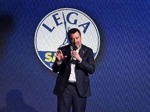 Congresso Lega, Salvini rieletto segretario: "Viminale? A disposizione"