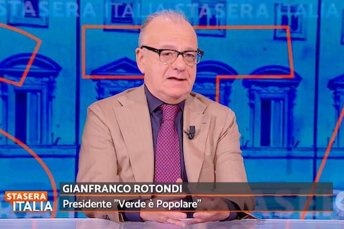 Mentre tutti parlano di terzo mandato, in Campania si liquida la struttura che si occupa dei mercati del lavoro