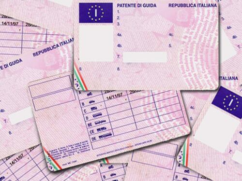 Rinnovo patente, da oggi cambiano le regole