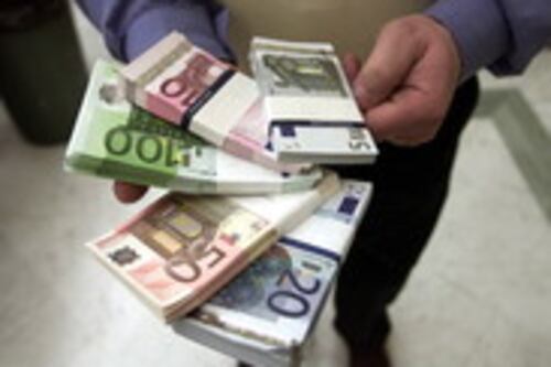 Roma: mazzette per finti collaudi a funzionari del Genio Civile. Tre arresti per corruzione