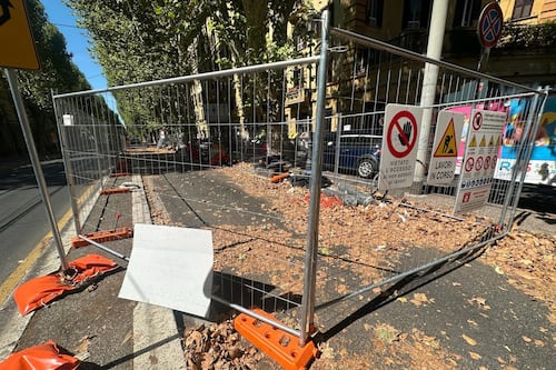 Tre cantieri insieme, Prati nel caos. I residenti: "Sparite centinaia di parcheggi"