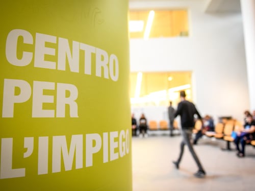 Lavoro, i posti ci sono manca la voglia: impiego per 1 milione di disoccupati