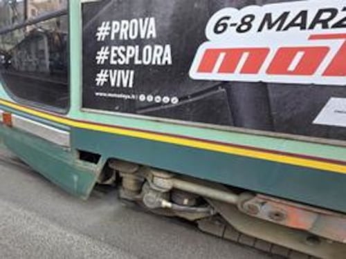 Prenestina, scontro tra due tram: 10 passeggeri feriti. Aperta inchiesta