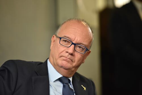 Istruzione, i complimenti a Valditara dal direttore Ocse: “Mai così tanta attenzione in Italia”