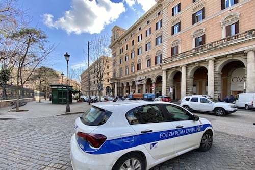 Roma, vigili urbani "indifesi" davanti ai violenti. Chiedono giubbotti anti taglio