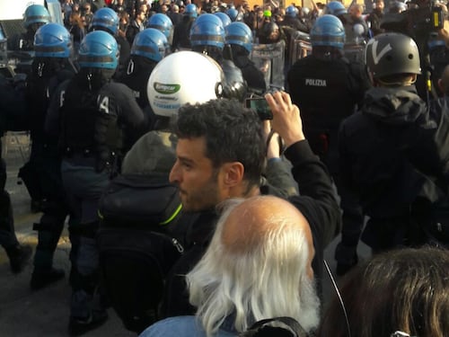 Trattati Roma, sfila la protesta: tensione al corteo "Eurostop"