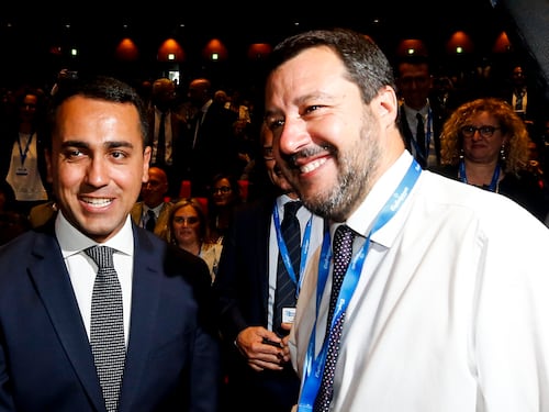 Autonomia e flat tax agitano il governo