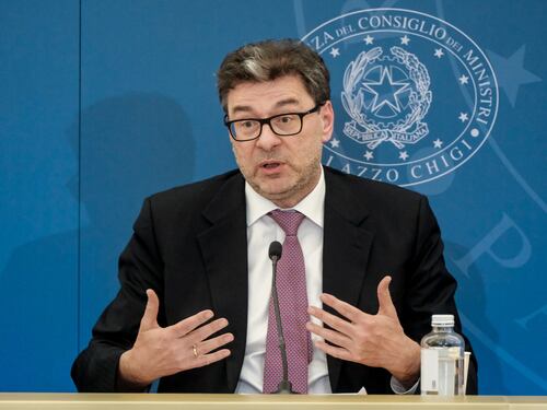 Superbonus, grido d’allarme delle imprese a Giorgetti: “Fate presto”