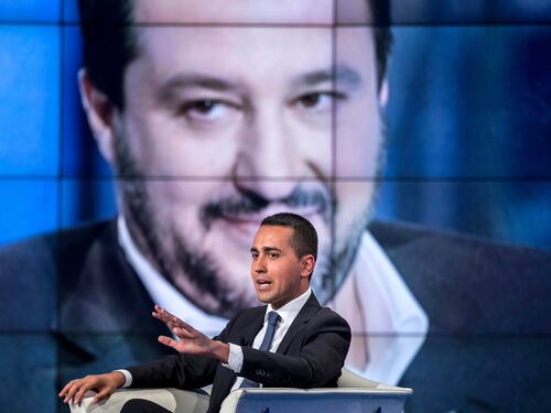 Tregua finita e governo a rischio. Tra Salvini e Di Maio volano gli schiaffi