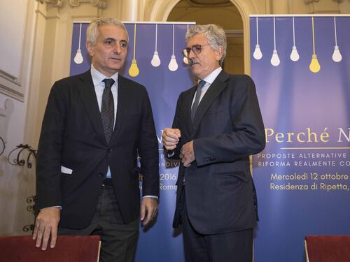 D'Alema, Fini, Ingroia e Pomicino: la strana alleanza per il "No"