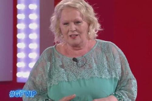 Katia Ricciarelli rovinata dal complotto: esplode la lite con Carmen Russo. Caos al GF vip