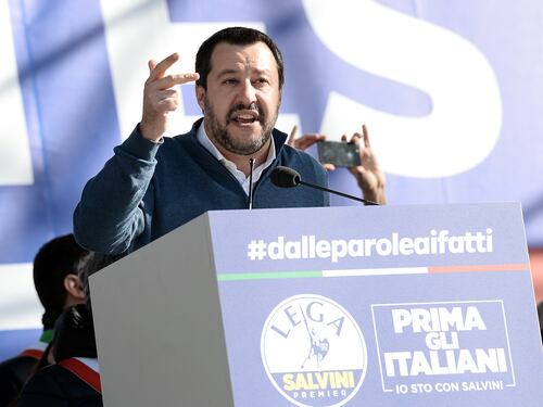 Salvini frena sulle pensioni: "Io favorevole..."