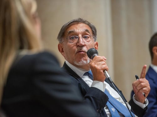 Animali domestici, l'annuncio di La Russa: "Giunta l'ora di portarli in Senato"