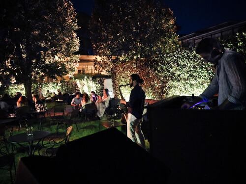 Musica, arte e cultura invadono i giardini di Villa Giulia