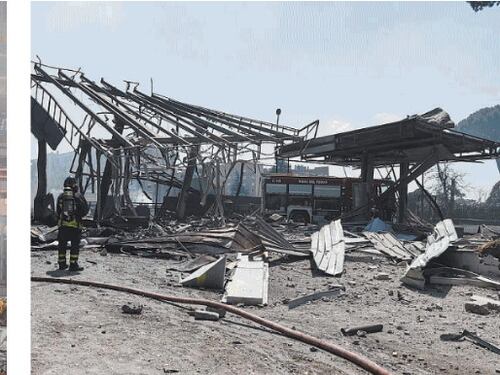 Inferno al Prenestino, allarme rom e sciacalli: si dorme tra i calcinacci delle case danneggiate