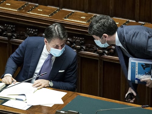 A Natale tutti a casa: blocco degli spostamenti tra regioni e comuni