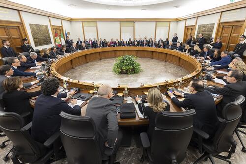 Giustizia, bufera per la richiesta del Csm: vogliono un aumento degli stipendi