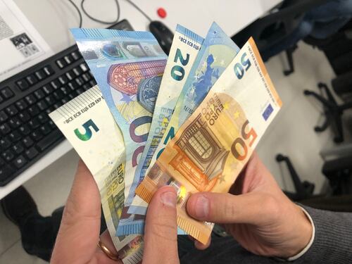 Il titoli di Stato italiani fanno il botto. Corsa al Btp a 15 anni