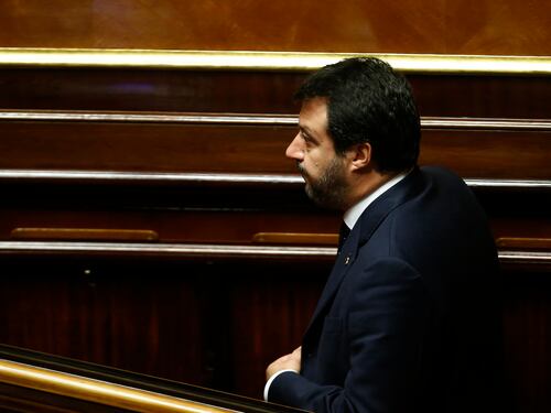 È partito il cancella-Salvini