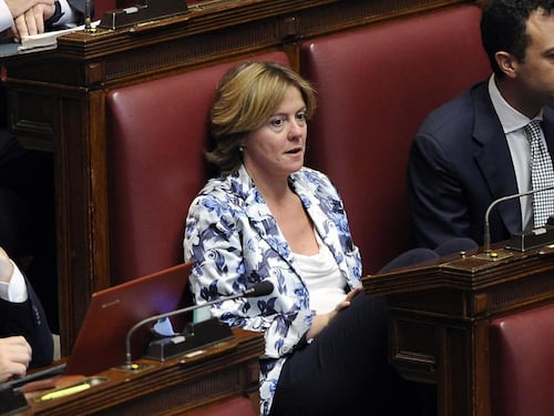 Gli strani intrecci vaccini-Ministero