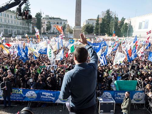 Così Salvini dà l'assalto al Campidoglio
