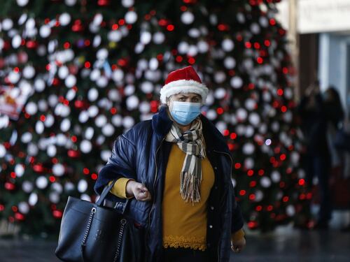 Guida al folle decreto di Conte: cosa è consentito e cosa no a Natale e Capodanno