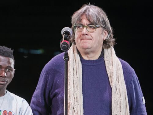 Don Massimo Biancalani accusato di truffa e falso, la Lega va all'attacco