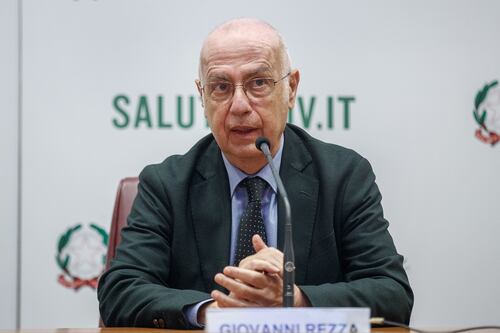 Vaiolo delle scimmie, la rassicurazione del ministero della Salute: “Il virus si trasmette per contatto diretto o molto stretto”