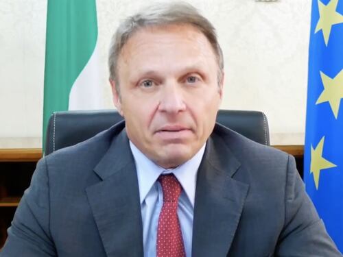 Lollobrigida sbugiarda la sinistra: "Il solito polverone". Sostituzione etnica, cosa ha detto davvero
