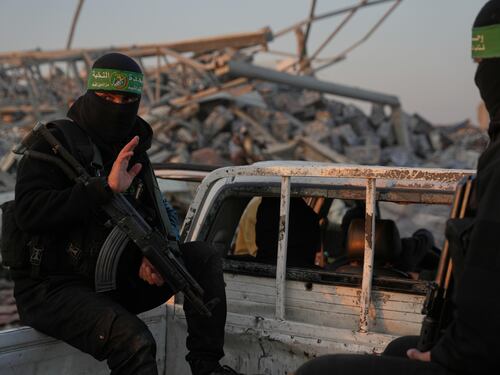 Hamas, pronti a cedere amministrazione a Comitato Gaza