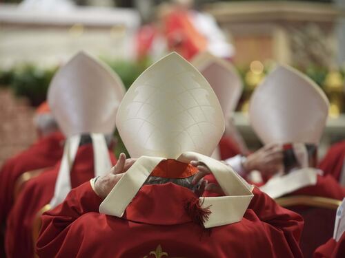 Conclave, chimica e composti: come nascono le fumate che annunciano il nuovo Papa
