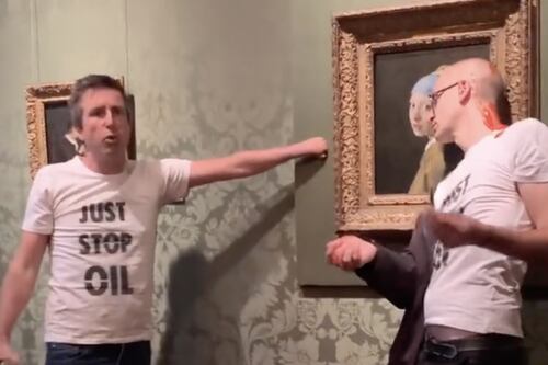 Nuovo blitz degli eco-attivisti, assalto alla Ragazza con l'orecchino di perla: il video