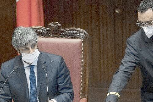 Salvo lo stipendio dei deputati