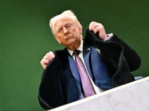 Groenlandia, ecco come è nato il dietrofront di Donald Trump