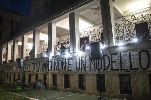 Giallo al Quarticciolo, ex questura occupata da 26 anni ma Ater non ha denunciato