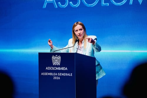 O Giorgia o l’accozzaglia. Meloni punta sulla serietà: la scelta è tra lei e il caos
